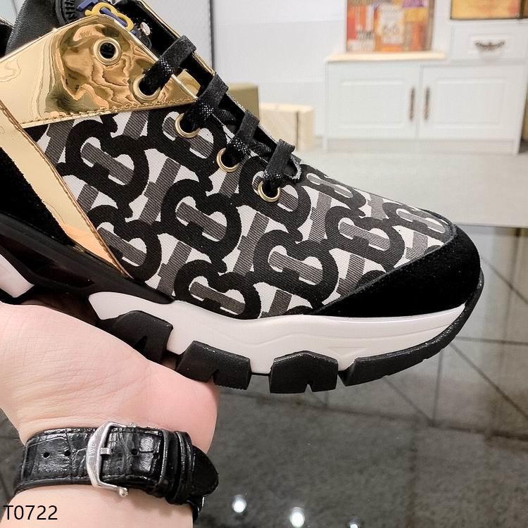 *BURBBER Sneakers