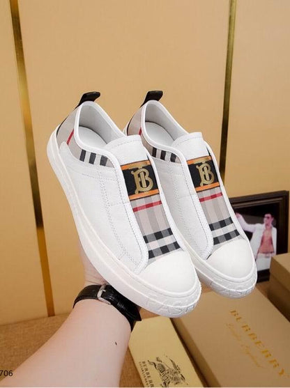 *BURBBER Sneakers