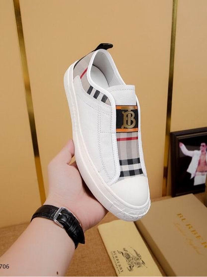 *BURBBER Sneakers