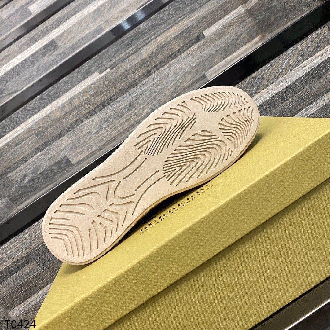 *BURBBER Sneakers