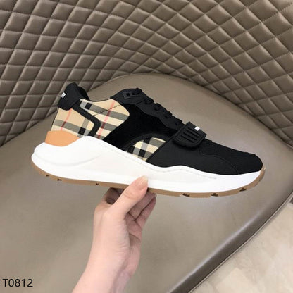 *BURBBER Sneakers