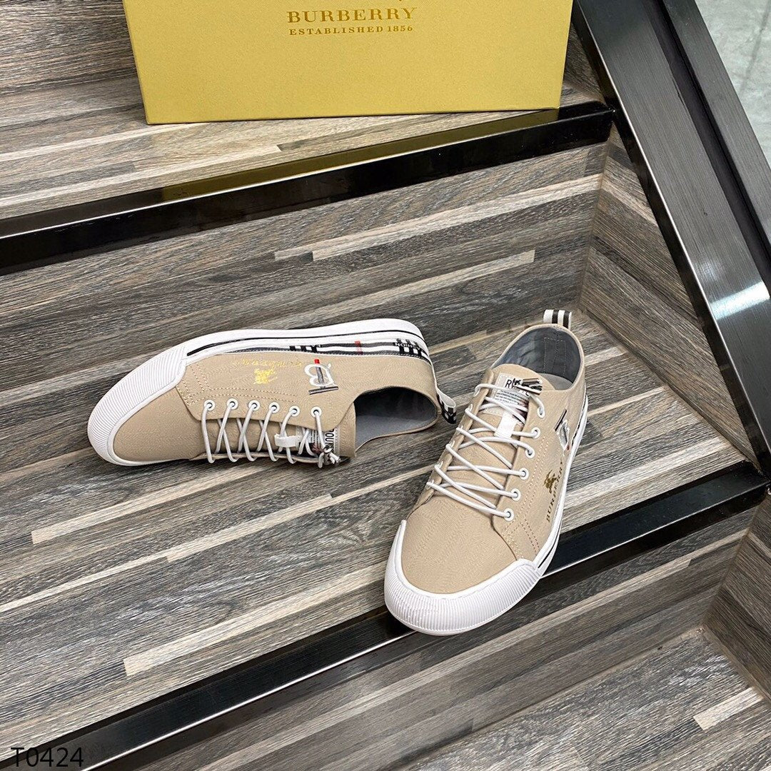 *BURBBER Sneakers