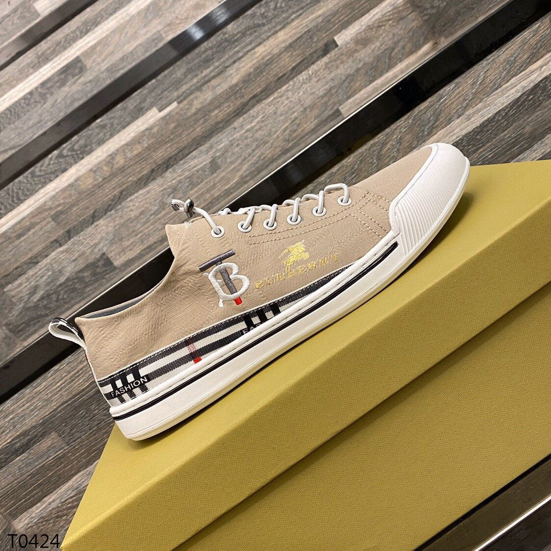 *BURBBER Sneakers