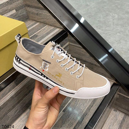 *BURBBER Sneakers
