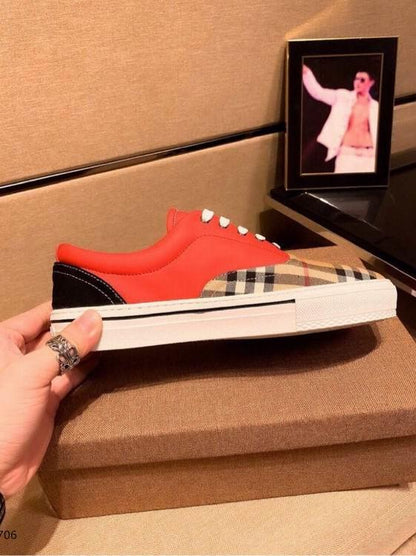 *BURBBER Sneakers