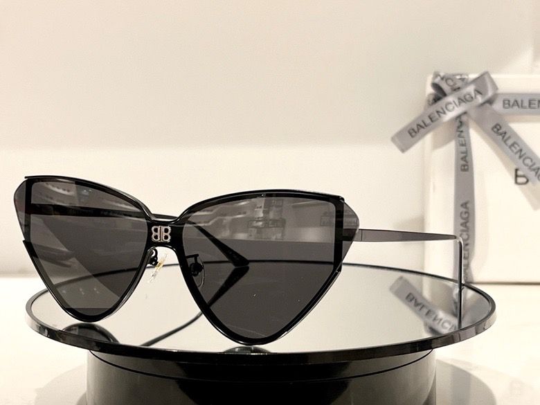SNBAL   Sunglasses 2 Color 's