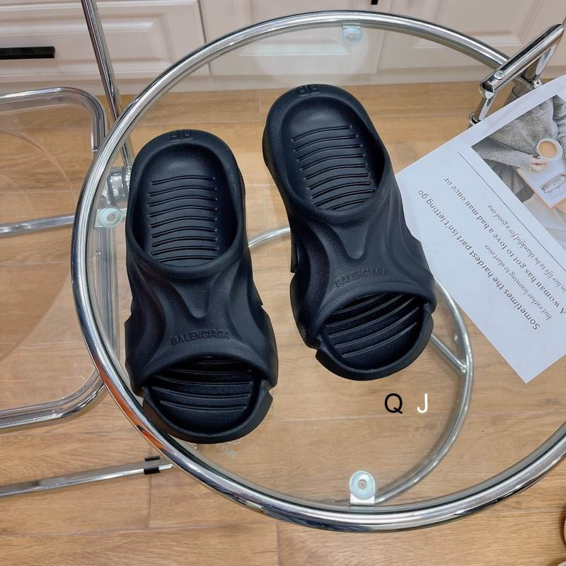 SNBAL  Slippers