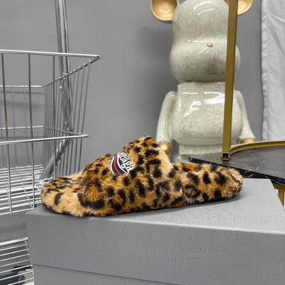 SNBAL  Slippers Furry