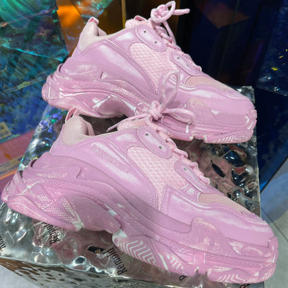 SNBAL  Triple S Sneakers Brushed Pink