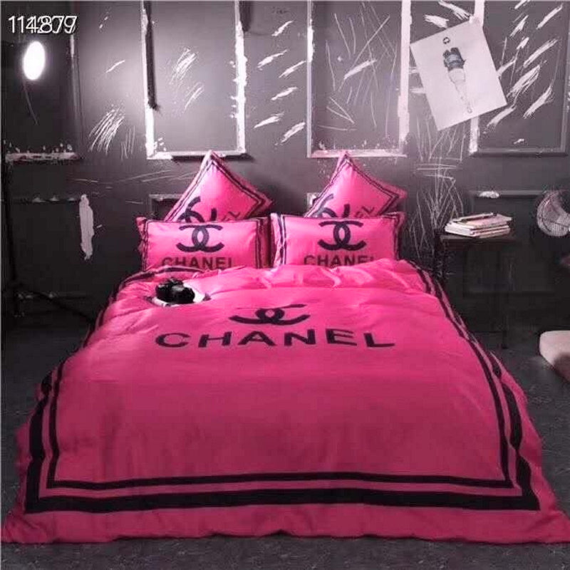 Chl  Bedding Set