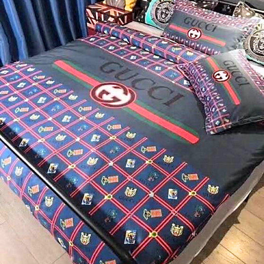 GU Bedding Set
