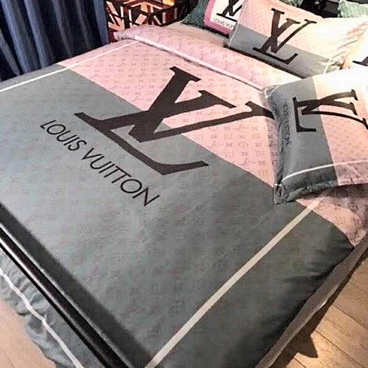 LU Bedding Set