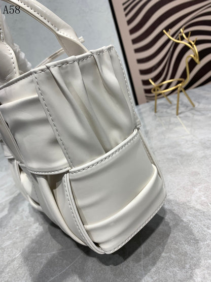 BOT VENET  Bag 25 cm 2 Color 's