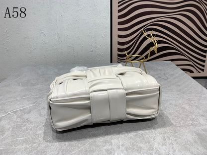 BOT VENET  Bag 25 cm 2 Color 's
