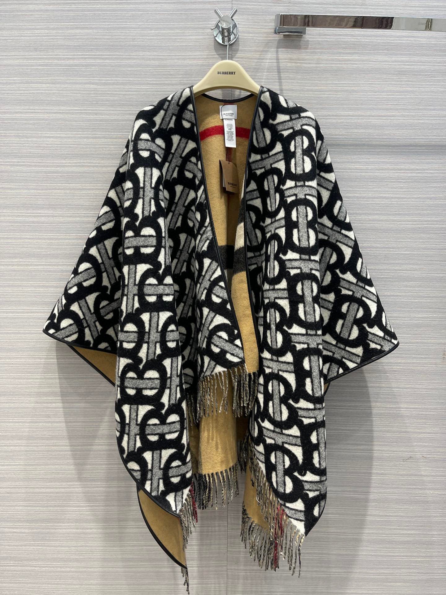 *BURBBERScarf Poncho 2 Side