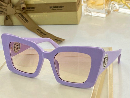 *BURBBER  Sunglasses 4 Color 's