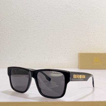 *BURBBER Sunglasses 2 Color 's