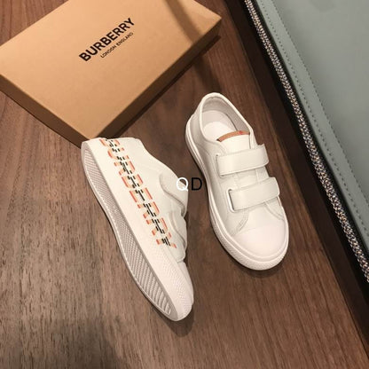 *BURBBER Kids Sneakers