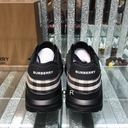 *BURBBER Sneakers 2 Color 's Trainer