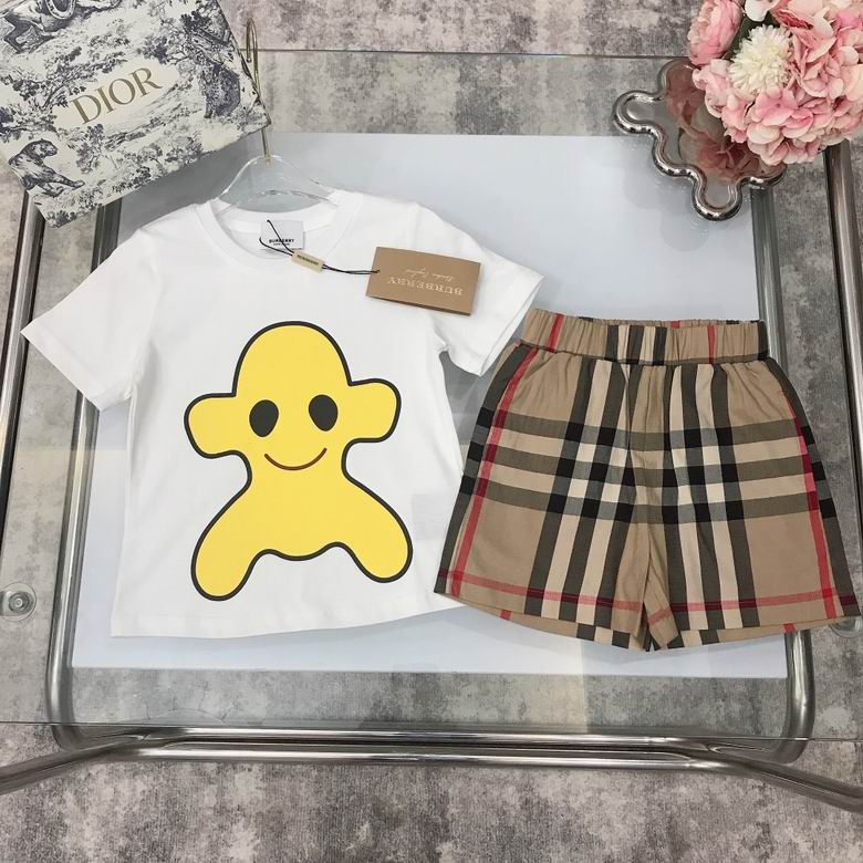 *BURBBER  Sport Suits Summer KIDS 2 Color 's