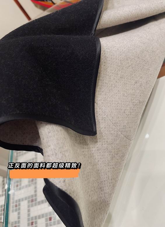 *BURBBER  Scarf Jaccard Cape