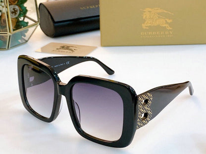 *BURBBER Sunglasses 4 Color 's