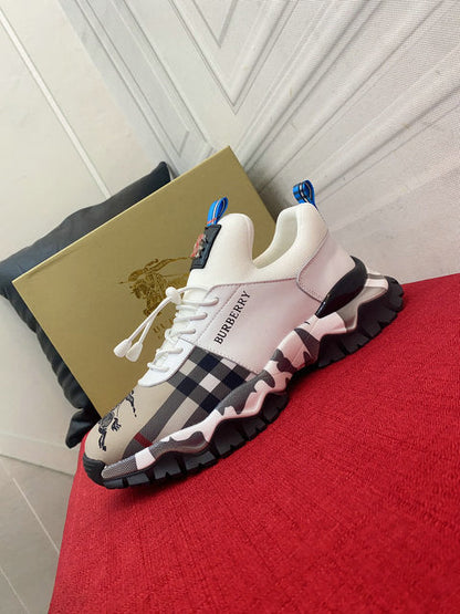 *BURBBER  Sneakers