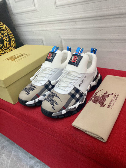 *BURBBER  Sneakers