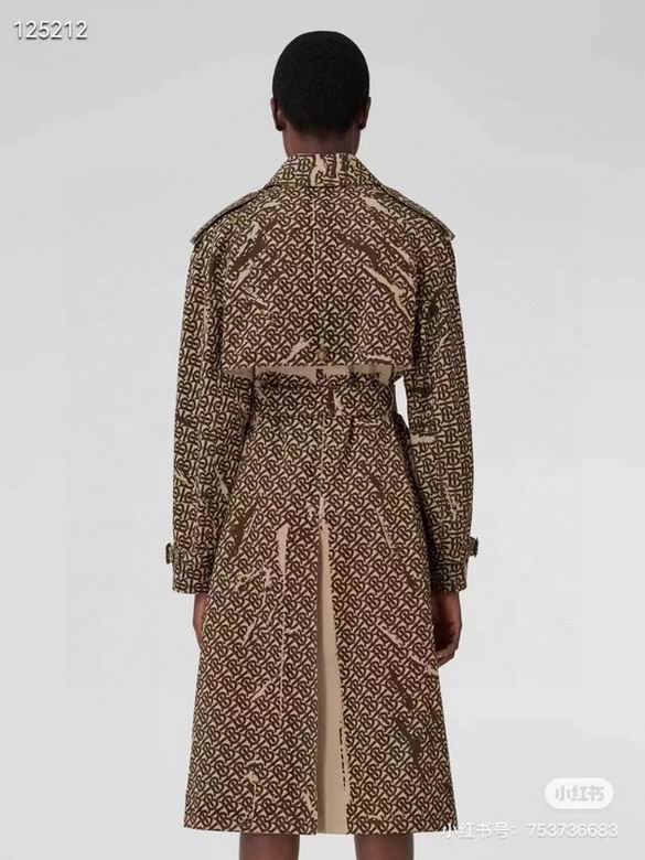 *BURBBER Trench Coat