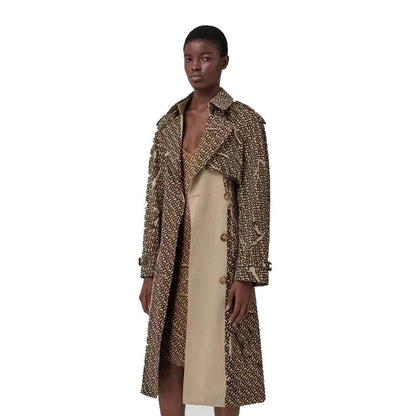 *BURBBER Trench Coat