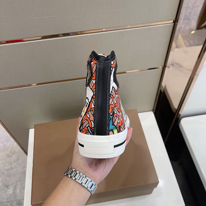 *BURBBER  Sneakers High