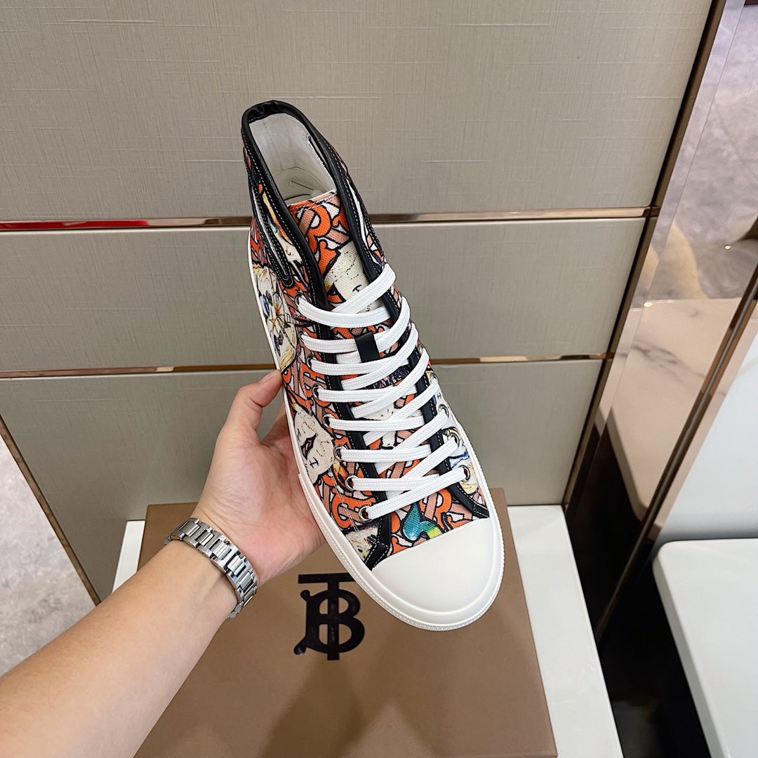 *BURBBER  Sneakers High