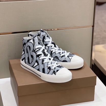 *BURBBER  Sneakers High