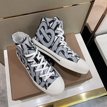 *BURBBER  Sneakers High