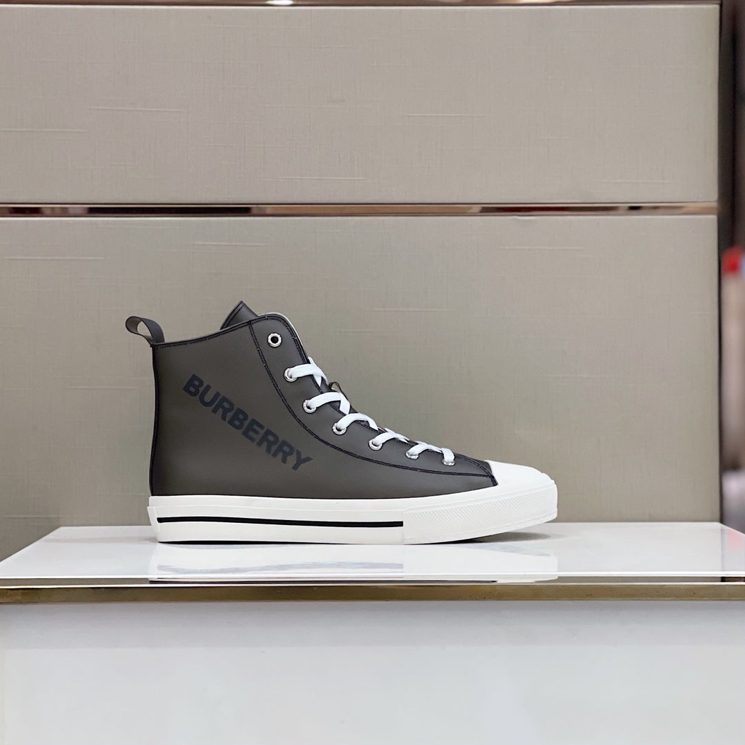 *BURBBER  Sneakers High