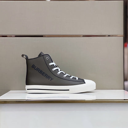 *BURBBER  Sneakers High