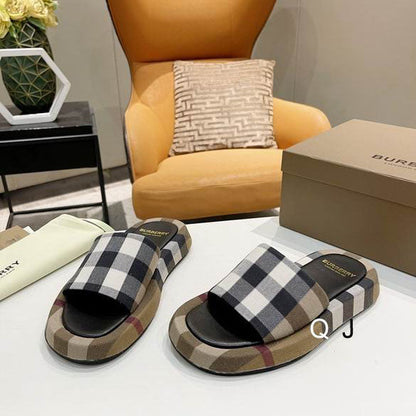 *BURBBER  Slippers Check