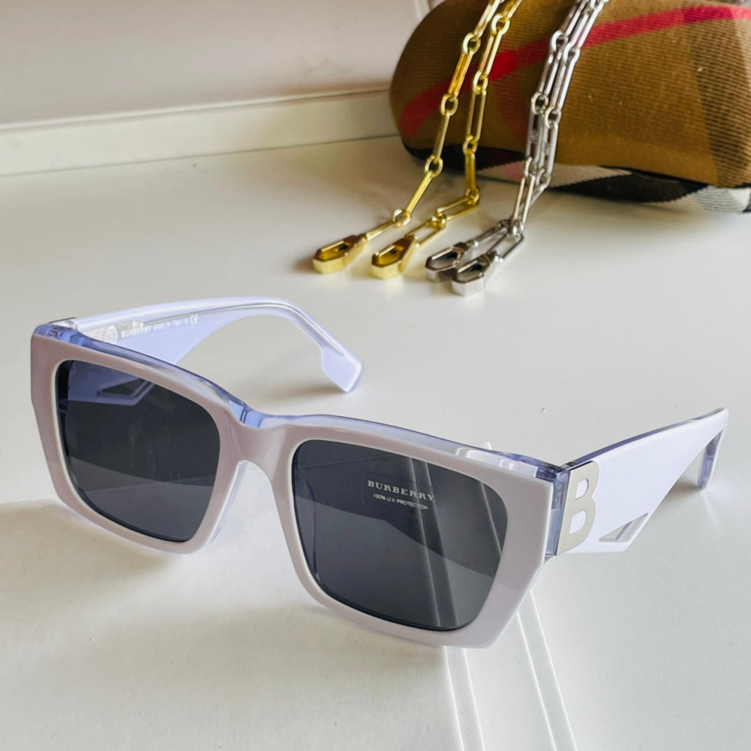 *BURBBER Sunglasses 5 Color 's