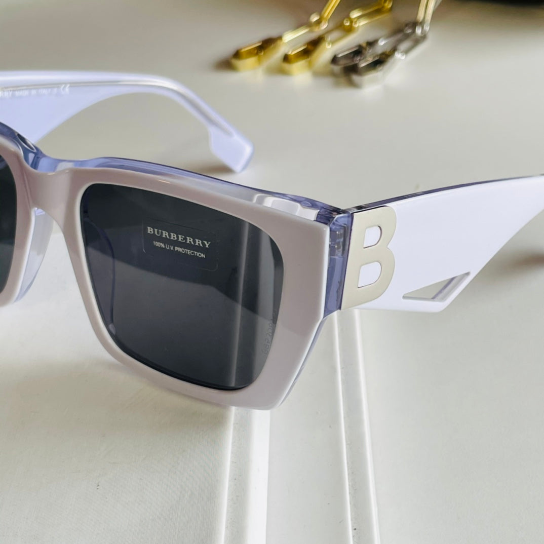 *BURBBER Sunglasses 5 Color 's