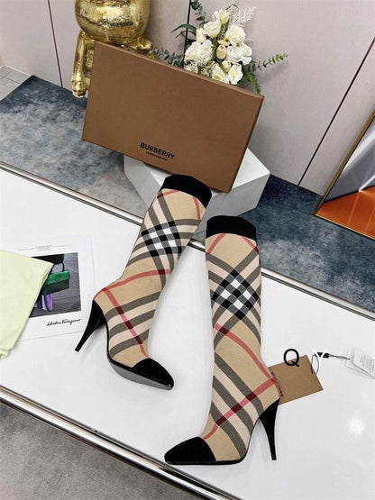 *BURBBER Boots High  Heels 2 Color 's