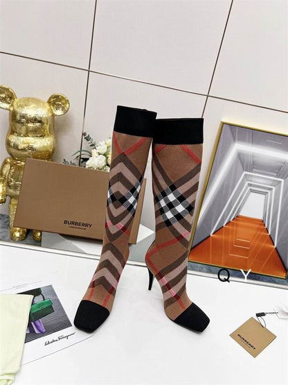 *BURBBER Boots High  Heels 2 Color 's