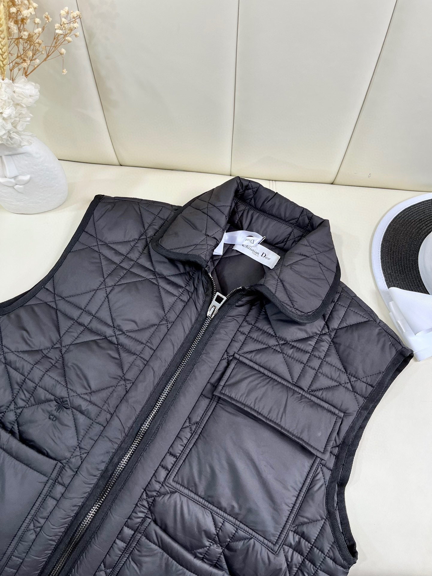 CHD Padded  Vest Jacket Woman Quilted 2 Color 's