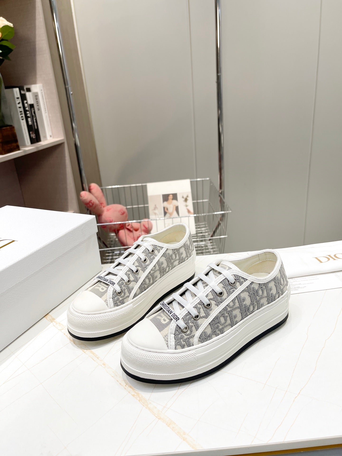 CHD Sneakers  LOW