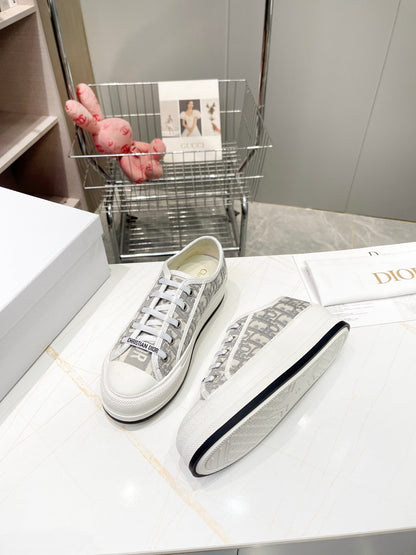 CHD Sneakers  LOW