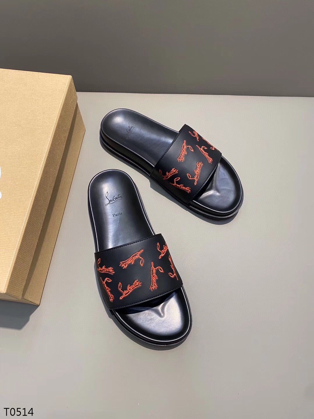 Labutin Slippers