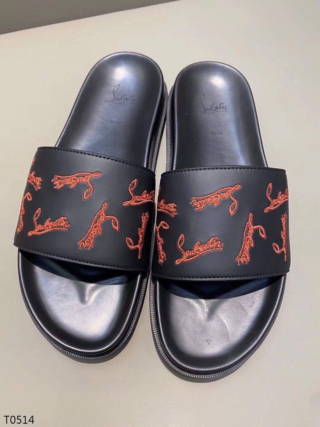 Labutin Slippers