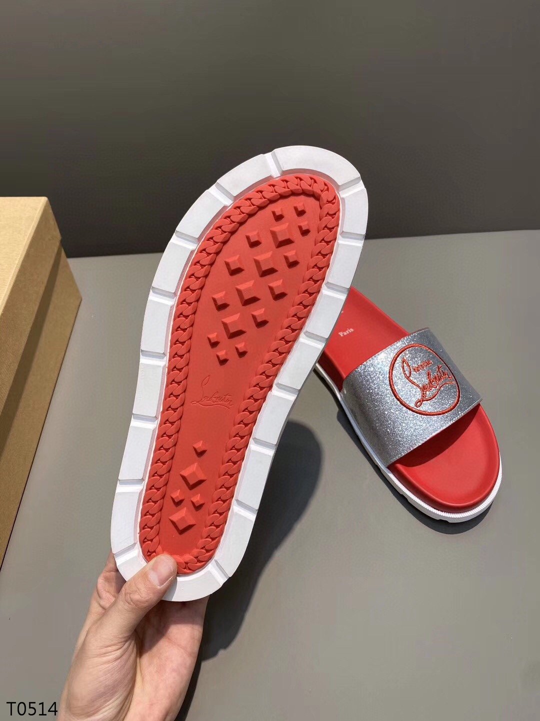 Labutin Slippers