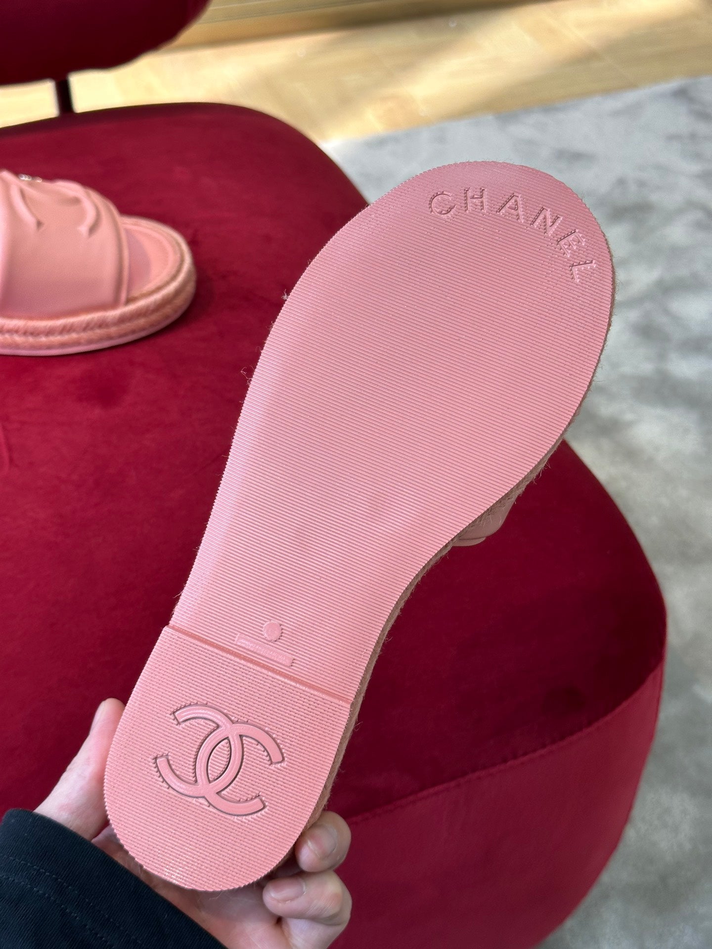 CHL Slippers  2 Color 's