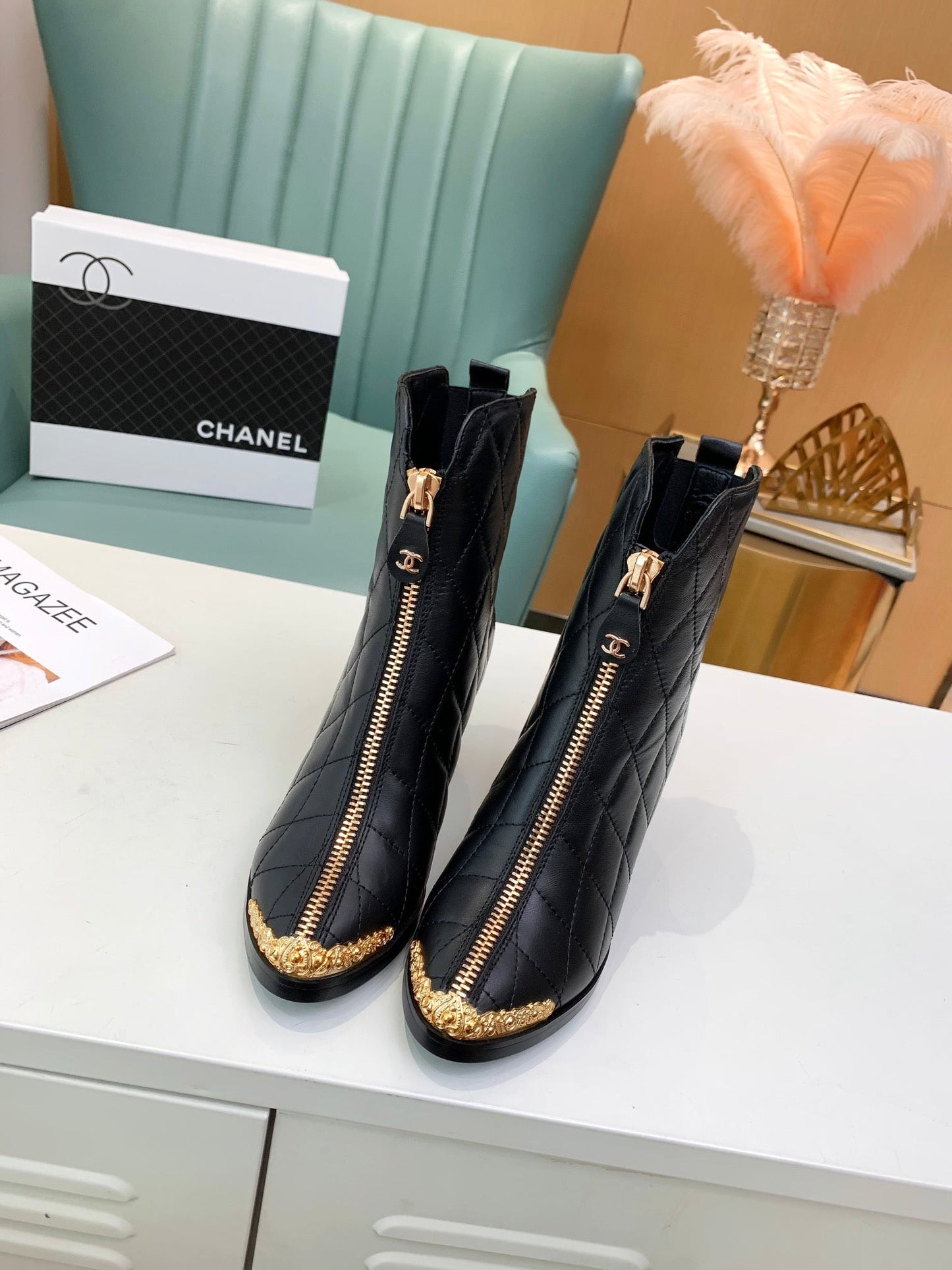 CHL  Boots Heels