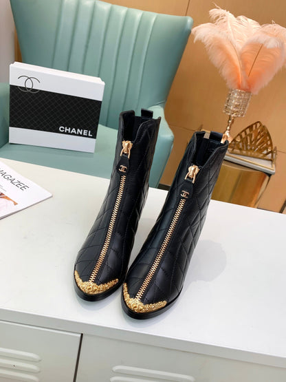 CHL  Boots Heels